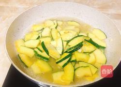 蒜泥南瓜片的做法图解5