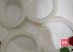 糖醋荷包蛋的做法图解1