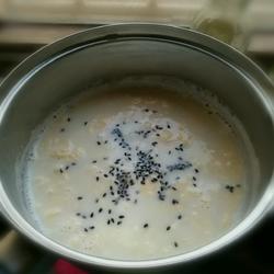 牛奶鸡蛋醪糟的做法[图]