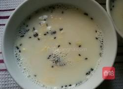 牛奶鸡蛋醪糟的做法图解8