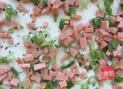 Illustration of how to make scallion and ham rolls 7