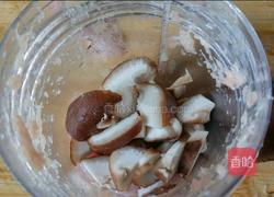 香菇猪肉白菜饺子的做法图解5