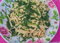 韭菜炒豆腐皮