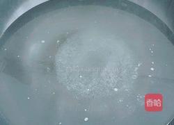 胡萝卜豆芽炒面的做法图解3