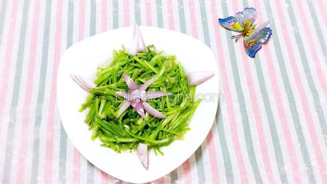 素炒水芹菜