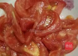 番茄炒鸡蛋的做法图解1