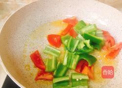 青椒番茄炒鸡蛋的做法图解4