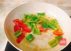 青椒番茄炒鸡蛋的做法图解5