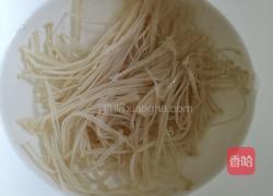 凉拌金针菇的做法图解3