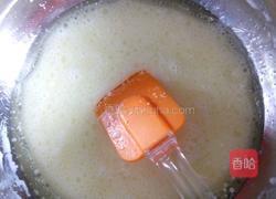 酥皮月饼的做法图解3