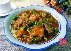 酸辣魔芋烧鱼的做法图解1