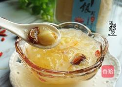 超滑超多胶的银耳羹的做法图解1