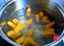 南瓜小米粥的做法图解3