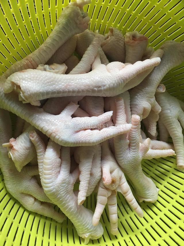 鸡爪洗干净
