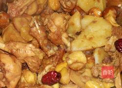 板栗淮山炖山鸡的做法图解6