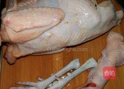 板栗淮山炖山鸡的做法图解2