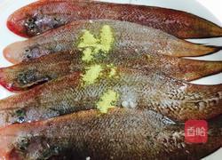 干煎龙利鱼的做法图解3