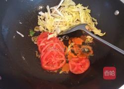 西红柿牛肉线面的做法图解2