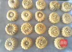 蛋黄豆沙月饼的做法图解15