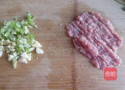 肉酱花生米的做法图解2