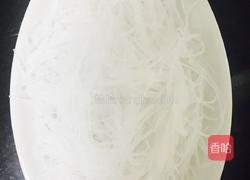 娃娃菜炒粉丝的做法图解3