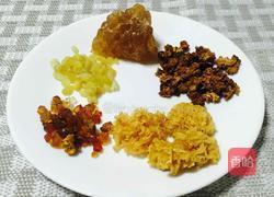 金耳银耳雪莲子桃胶羹的做法图解1