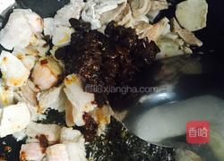 香菇酱炒五花肉的做法图解15