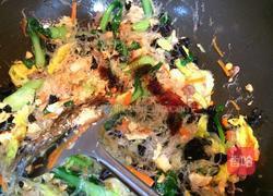 爆炒龙口粉丝的做法图解6