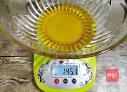 广式月饼（50克莲蓉蛋黄馅）的做法图解6