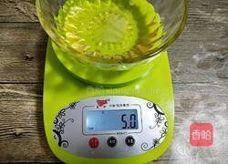 广式月饼（50克莲蓉蛋黄馅）的做法图解8