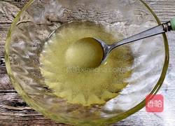 广式月饼（50克莲蓉蛋黄馅）的做法图解9