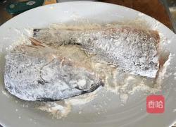 煎焖黄鲴鱼的做法图解3
