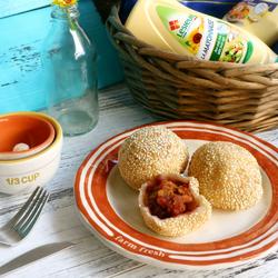 豆沙肉松馅麻团的做法[图]