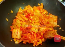 芝麻辣白菜的做法图解2