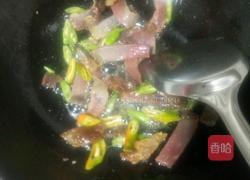 土豆片炒腊肉的做法图解7