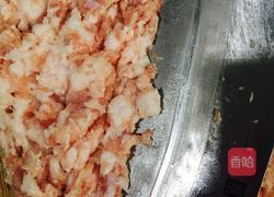 炸肉丸子的做法图解2