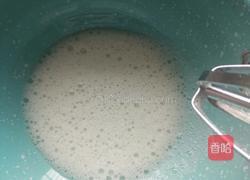 戚风蛋糕的做法图解5