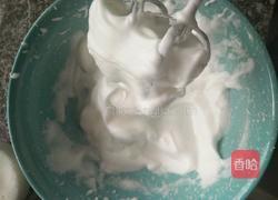 戚风蛋糕的做法图解8