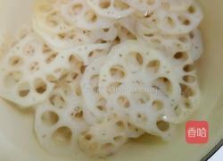 莲藕素饺子陷的做法图解6