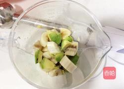 牛油果香蕉奶昔的做法图解5