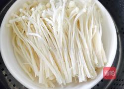 拌金针菇的做法图解1