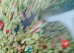 肉末酸豆角的做法图解3