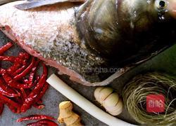 鱼头粉丝煲的做法图解1