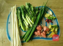 青菜肉丝炒面的做法图解2