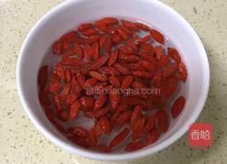 排骨竹荪枸杞汤 的做法图解12