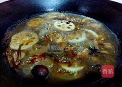 卤莲藕排骨的做法图解6