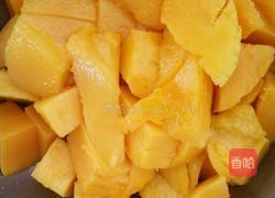 鲜奶芒果的做法图解1