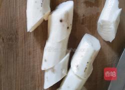 黑枸杞山药筒骨汤的做法图解2