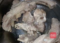 花生板栗炖排骨的做法图解3