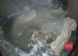 花生板栗炖排骨的做法图解4